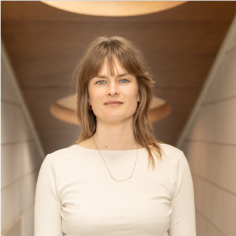 Eva Helmond