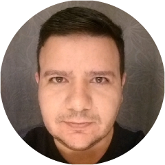 Customer speaker casas bahia fernando souto