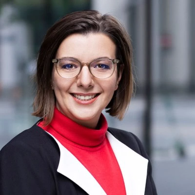 Stephanie huthig