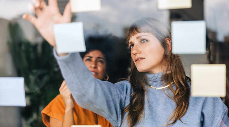 Customer journey mgmt pillar hero img
